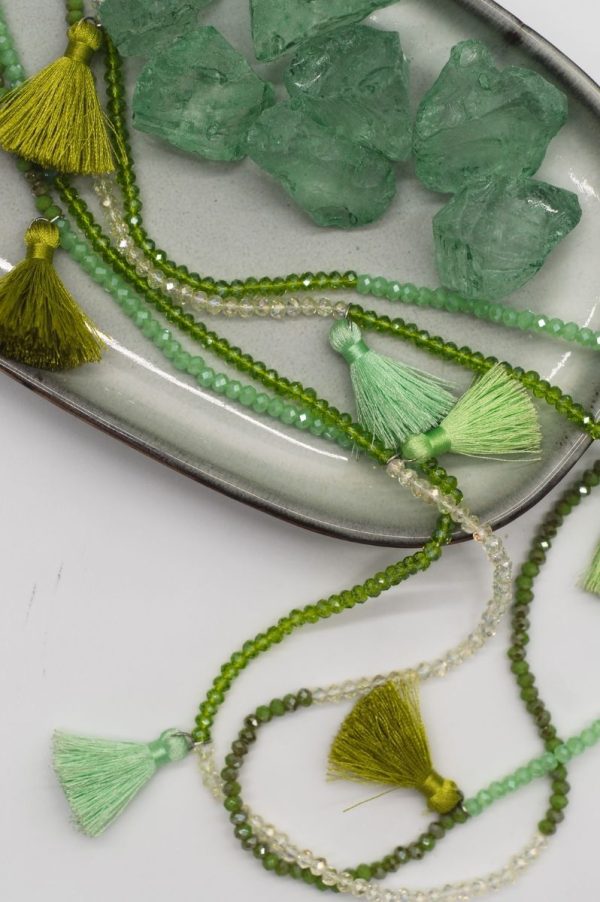 Green Tussel & Bead Necklace - Image 2