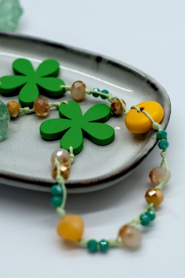 Green Flowery Necklace - Image 2