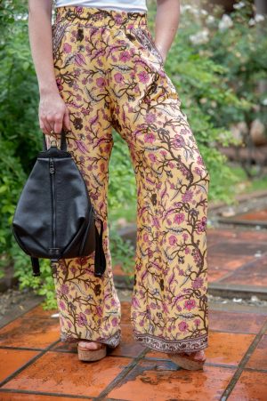 Spring Bouquet Wide Patch Pocket Pants