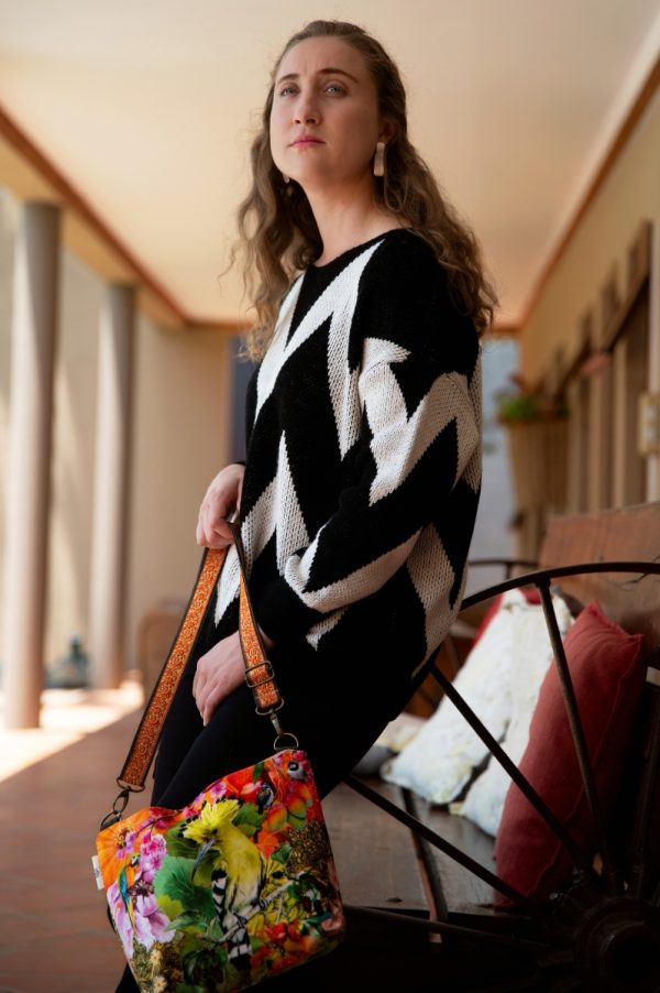 Monochrome Weave Knit - Image 3