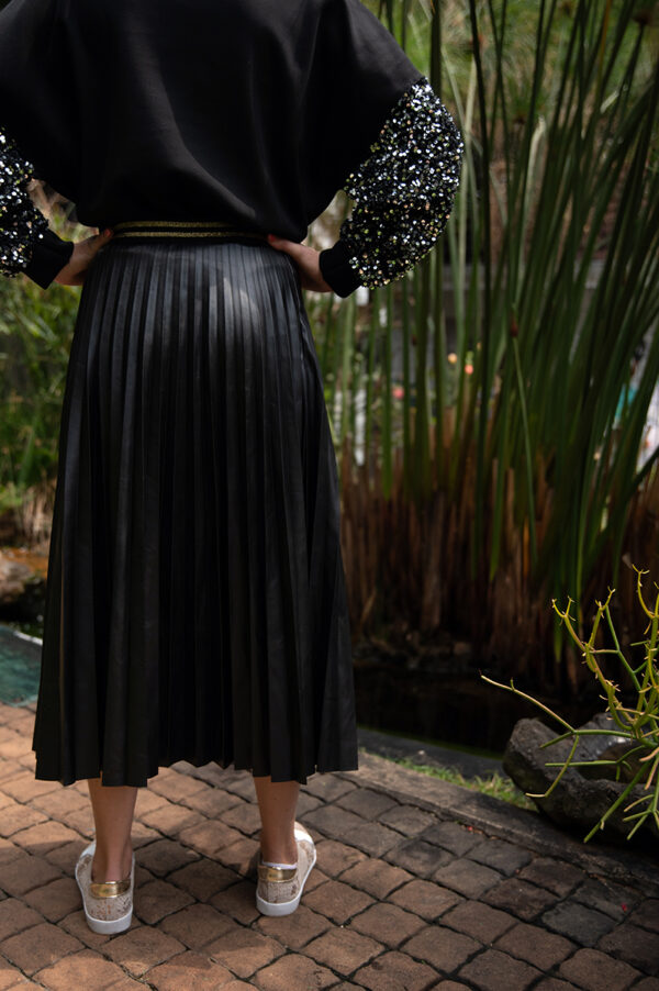 Black Pleated Faux Leather skirt - Image 4