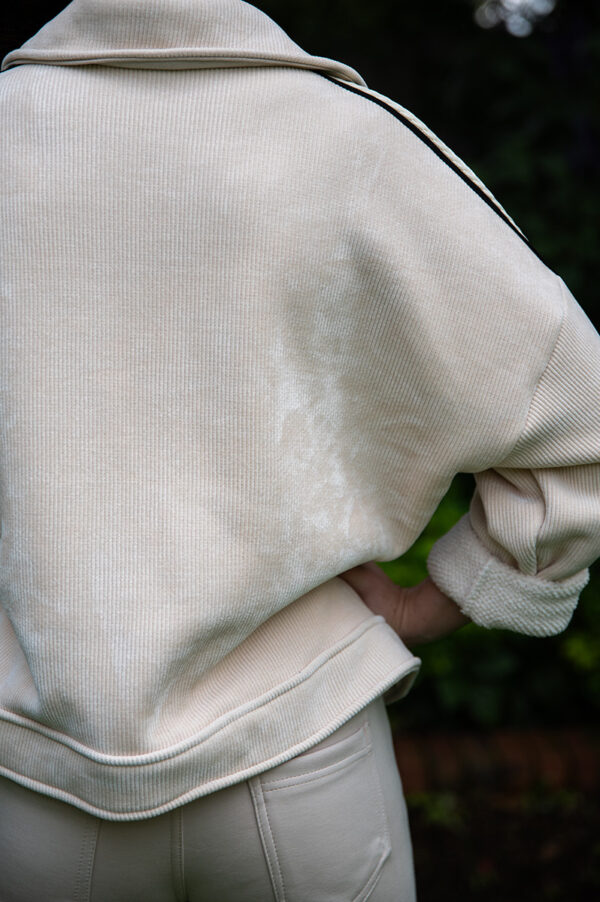 Beige pocket detail Jacket - Image 6